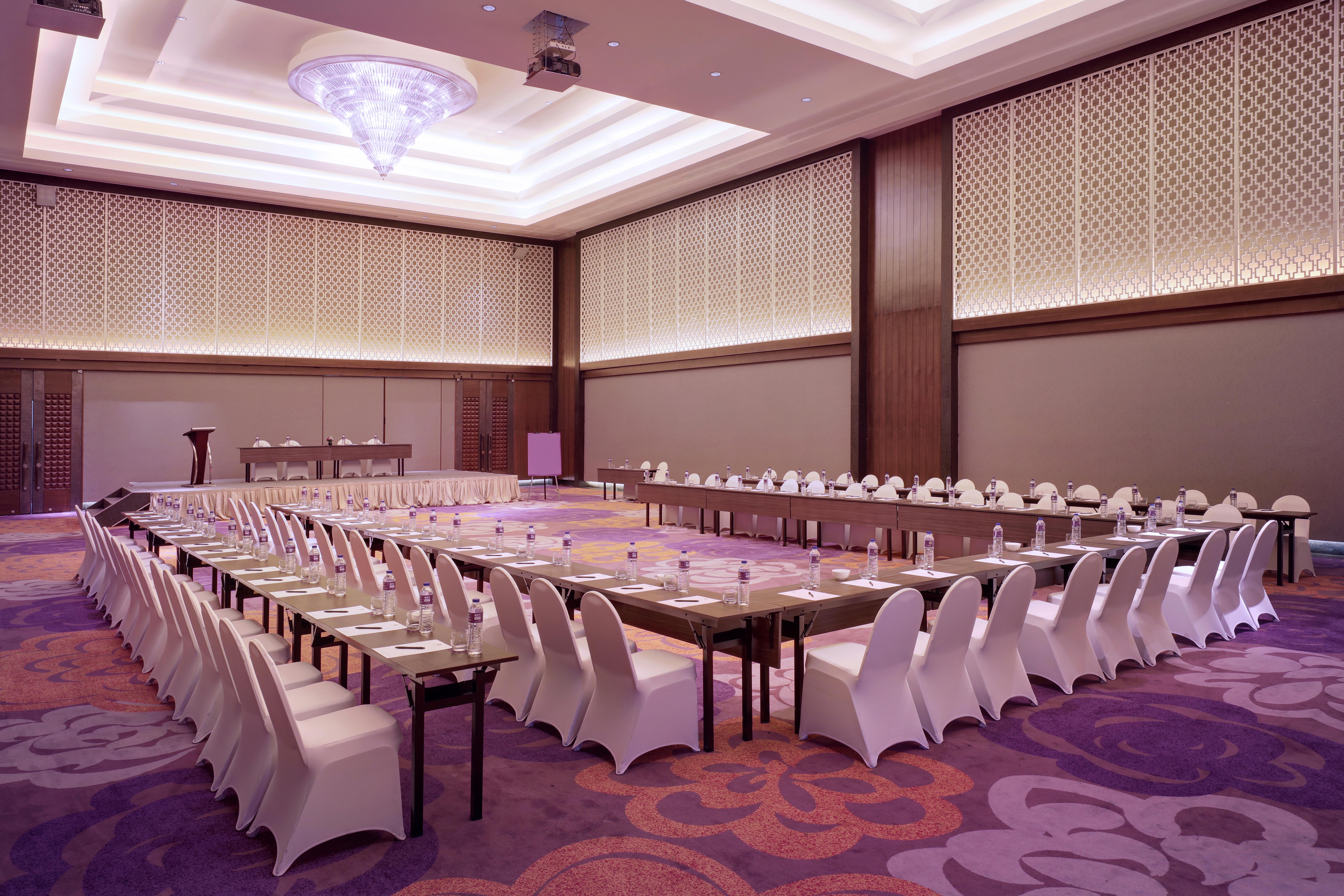 Grand Mercure Bandung Setiabudi Kültér fotó